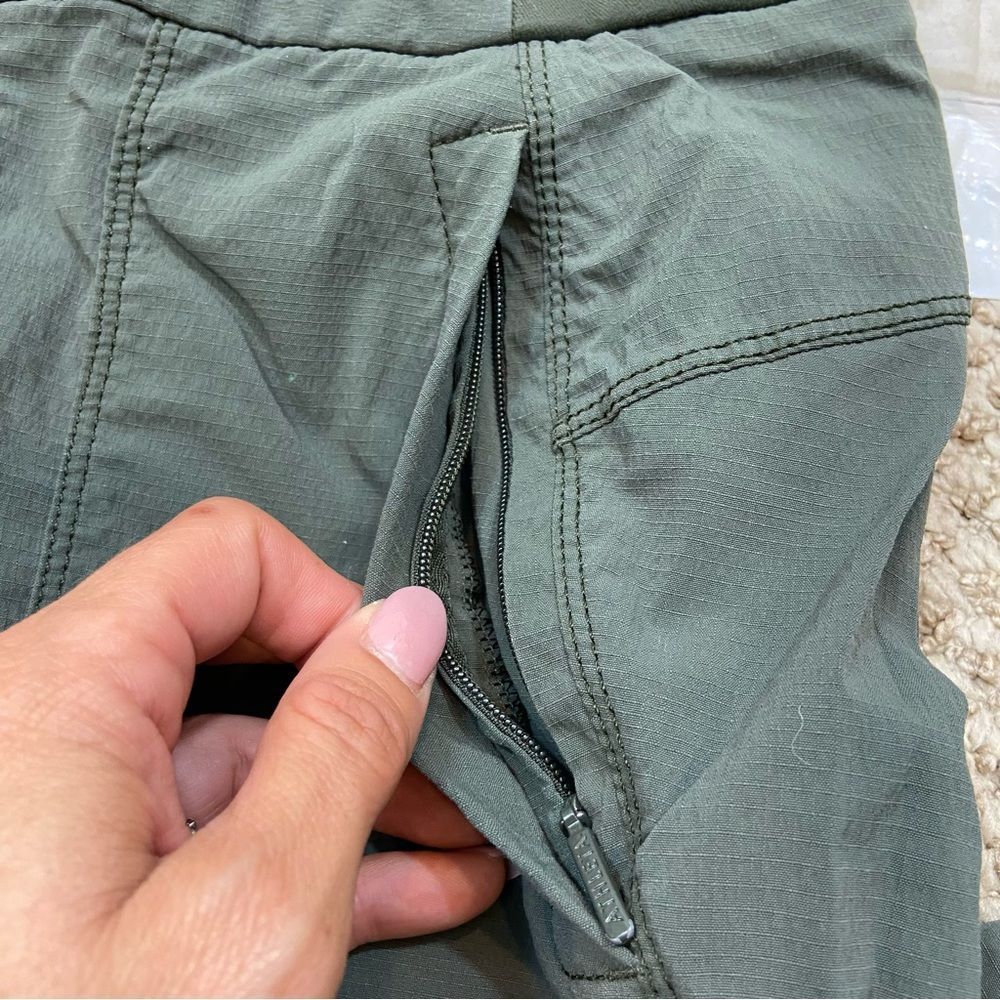 Athleta Brand Green Cinch Hem Athletic Pants Size 4 - Picture 9 of 9